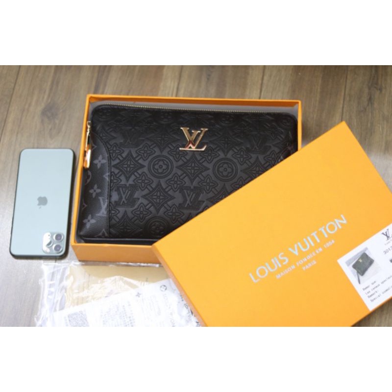 Túi cầm tay nam&amp;nữ LV sz26cm có khóa số cực xịn fullbox