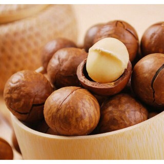 [HÀNG LOẠI 1] 500Gr Hạt Macca Đăk Lắc Cưa Vỏ, Hạt Macca Lâm Đồng Sấy Khô, Bao Ngon, Bao Chất, Có Kèm Lẫy Tách Vỏ