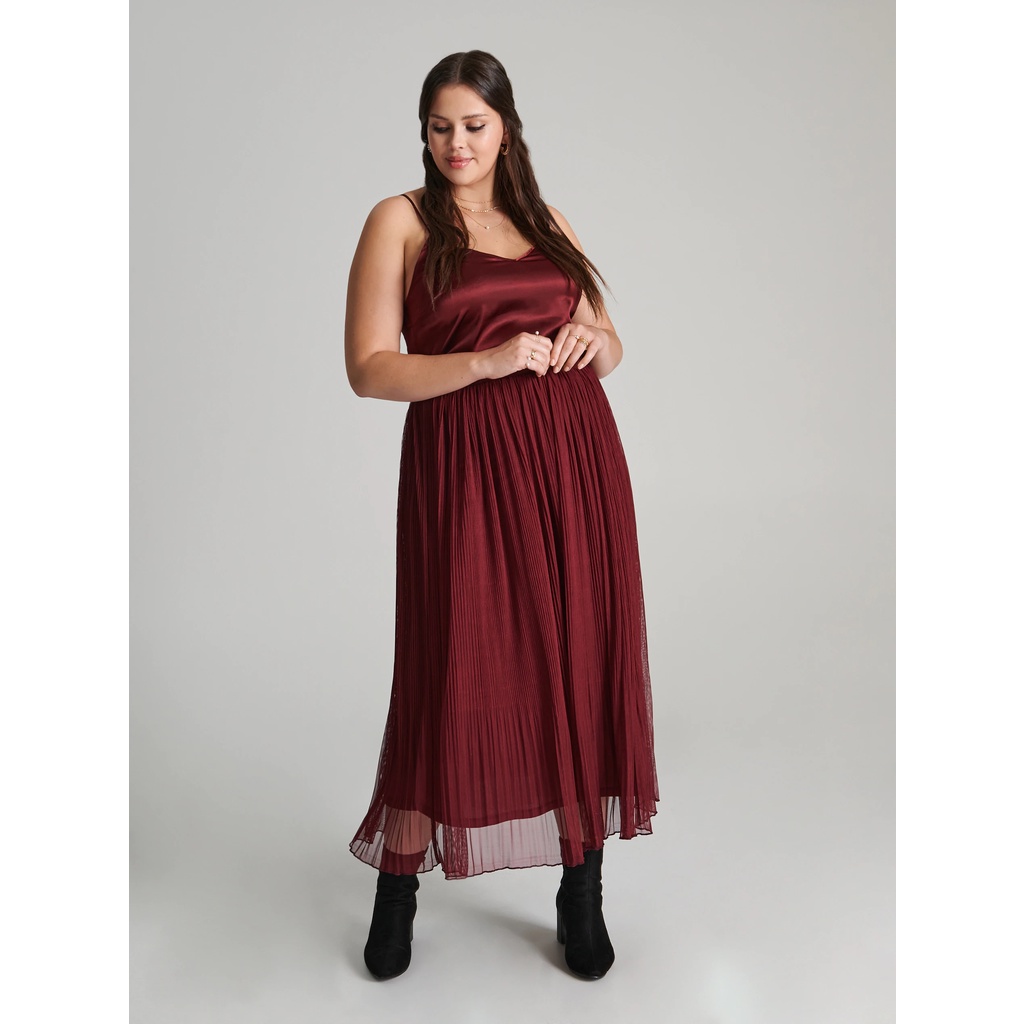 SINSAY Đức - Chân váy tulle midi xếp ly xòe nhẹ màu đỏ size XXS auth new tag cao cấp có sẵn mã 4125F