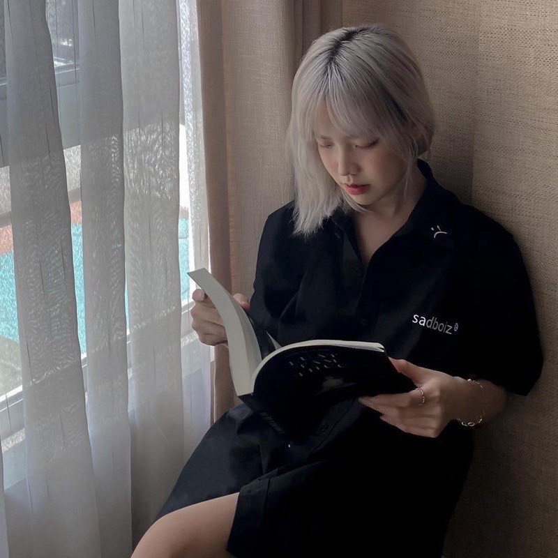 Áo sơ mi local brand SADBOIZ màu đen form rộng ngắn tay không túi