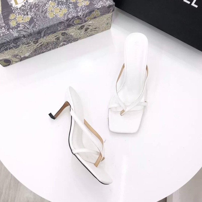 Sandal nữ điệu đà quai mảnh mã Lc03
