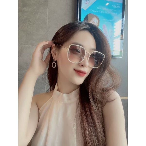 Kính Shein full box sale sâu có mail mua hàng của web chính hãng