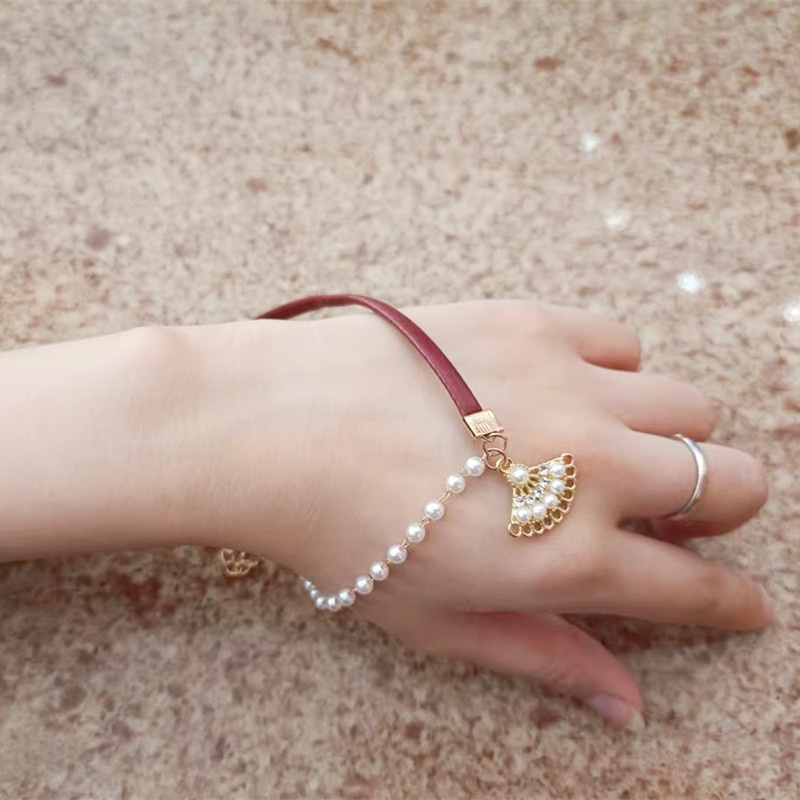 Vòng Cổ Choker Da Đính Ngọc Trai Thời Trang Cá Tính Dành Cho Nữ