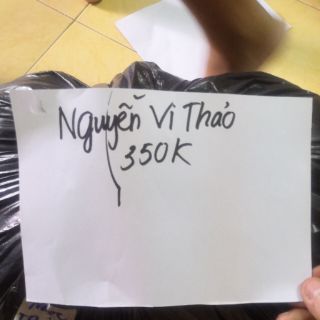 Quần áo của bạn Nguyễn Vi Thảo