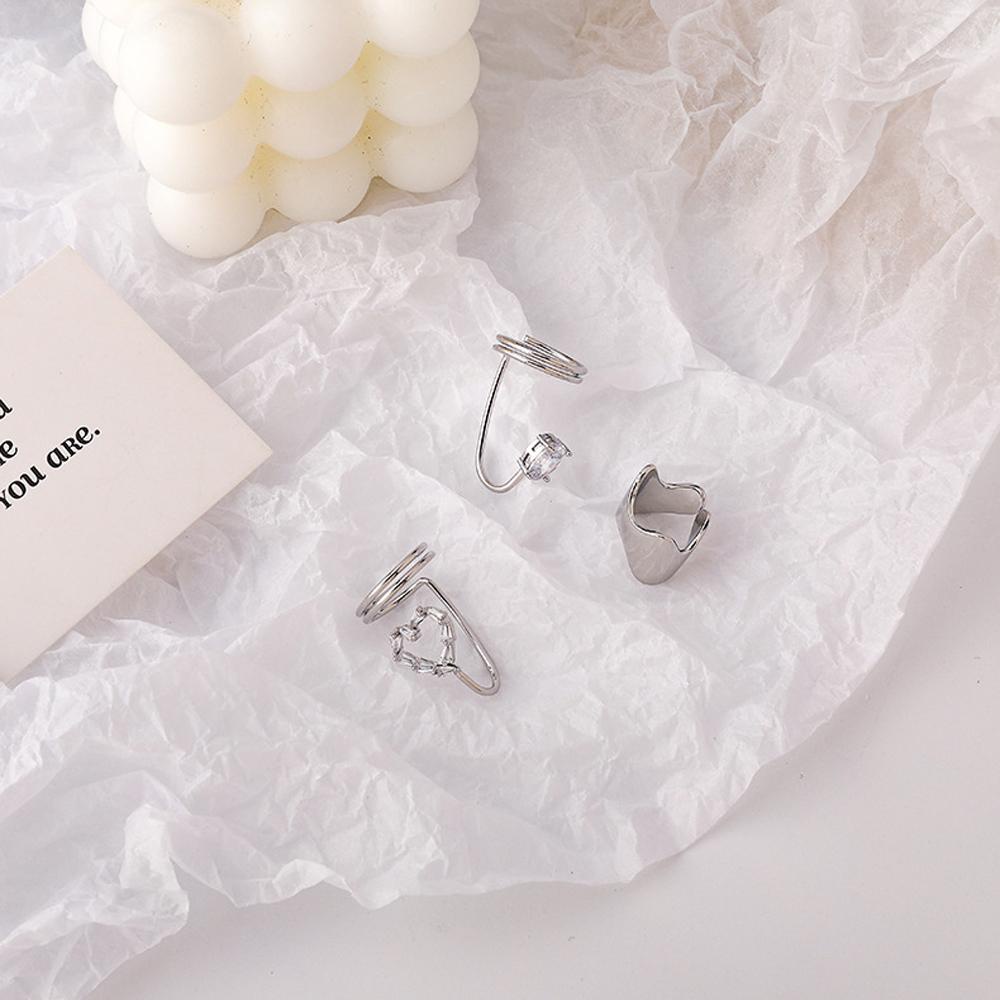 Ốp Điện Thoại Kim Loại Họa Tiết Trái Tim Khoét Rỗng Hợp Thời Trang Bảo Vệ Ngón Tay Cho Nữ