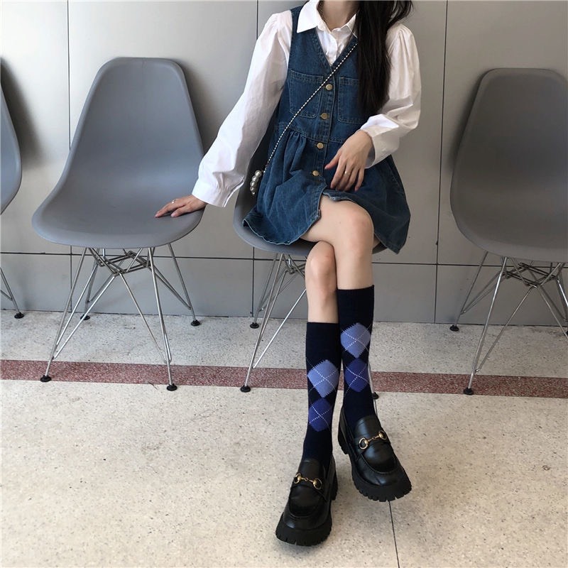 Váy vest denim retro dáng ngắn hack tuổi