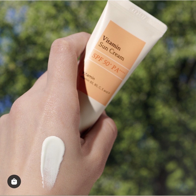Kem chống nắng phổ rộng phức hợp Vitamin Sun Cream SPF 50+ PA++++