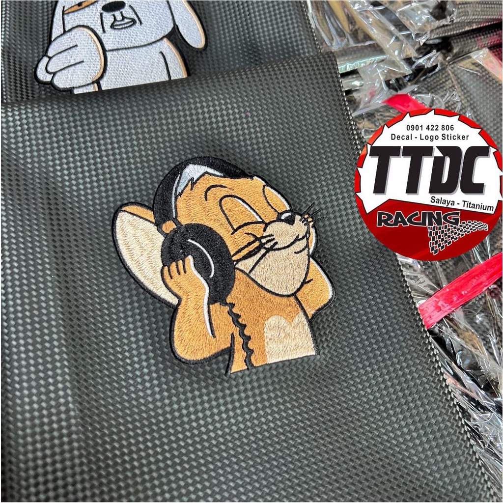 Da yên carbon mẫu chuột Jerry và Icon chó nâu gắn mọi dòng xe ✌🇹🇭