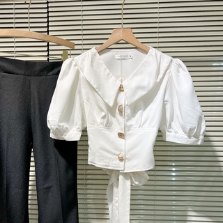 Áo sơ mi dáng ngắn buộc sau nút vàng , Peace House Clothing