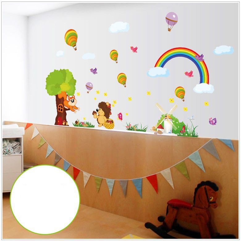 Decal dán tường Vườn thú gia đình sóc - PVC vinyl