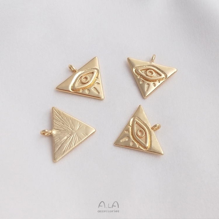 Vòng cổ Mạ Vàng 14K Mặt Hình Tam Giác Độc Đáo