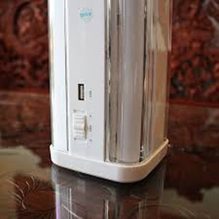 Đèn tích điện 4 mặt siêu sáng KM 7671