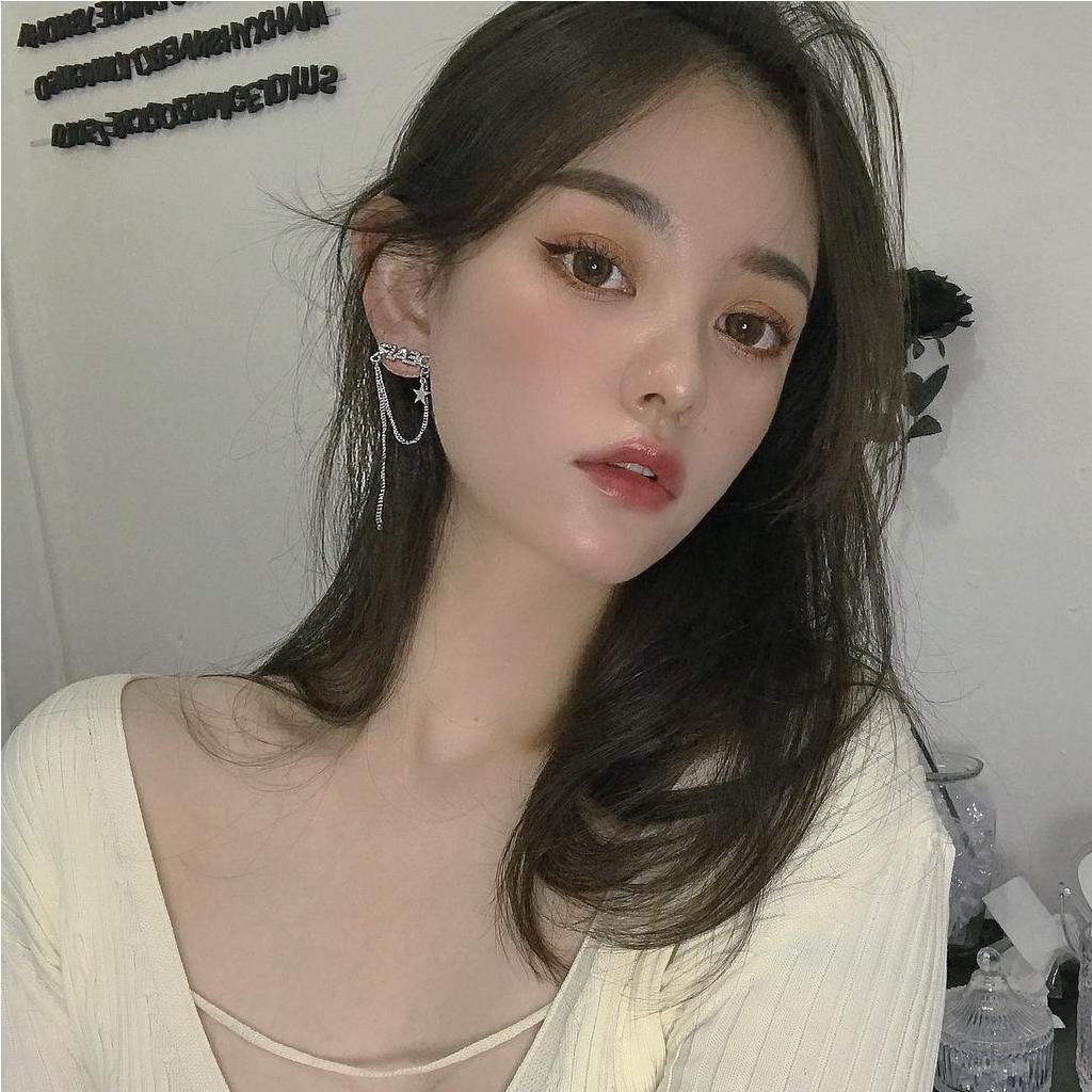 Khuyên Tai Dáng Dài Phối Tua Rua Cá Tính Hợp Thời Trang