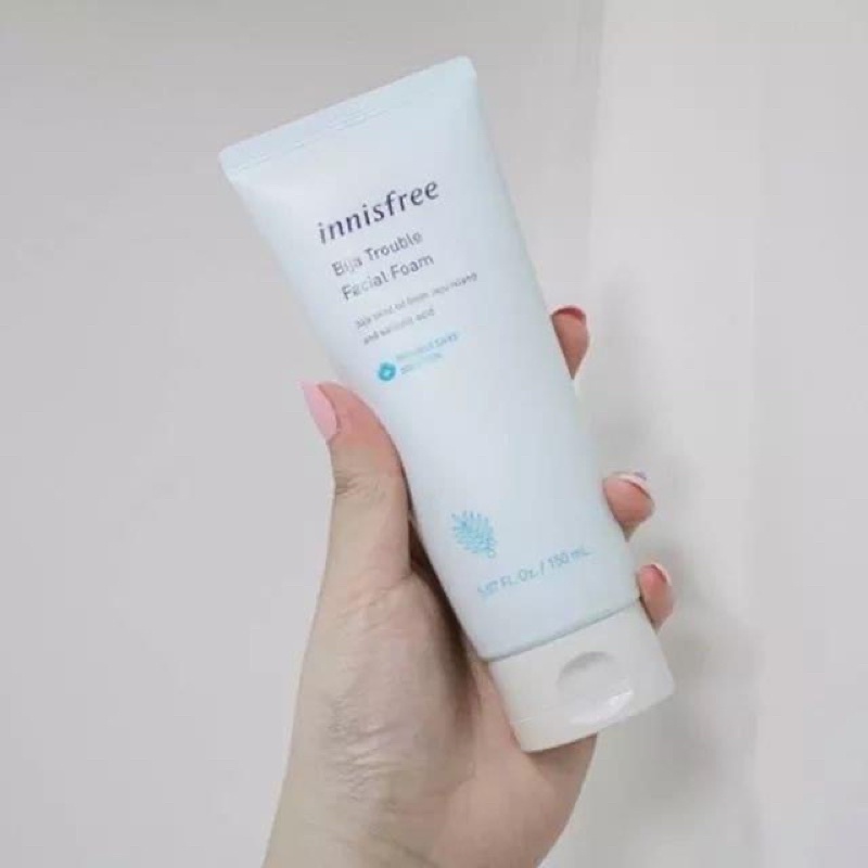 Sữa rửa mặt dành cho da mụn innisfree Bija Trouble Facial Foam 150ml