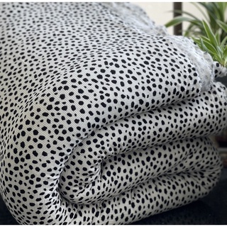 Vải cotton waffle chấm đốm