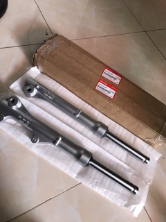 Phuộc trước s110 giả zin