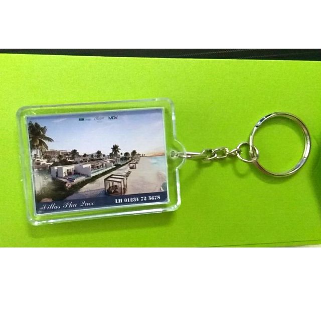 Combo c khóa nhựa in hình 2 mặt