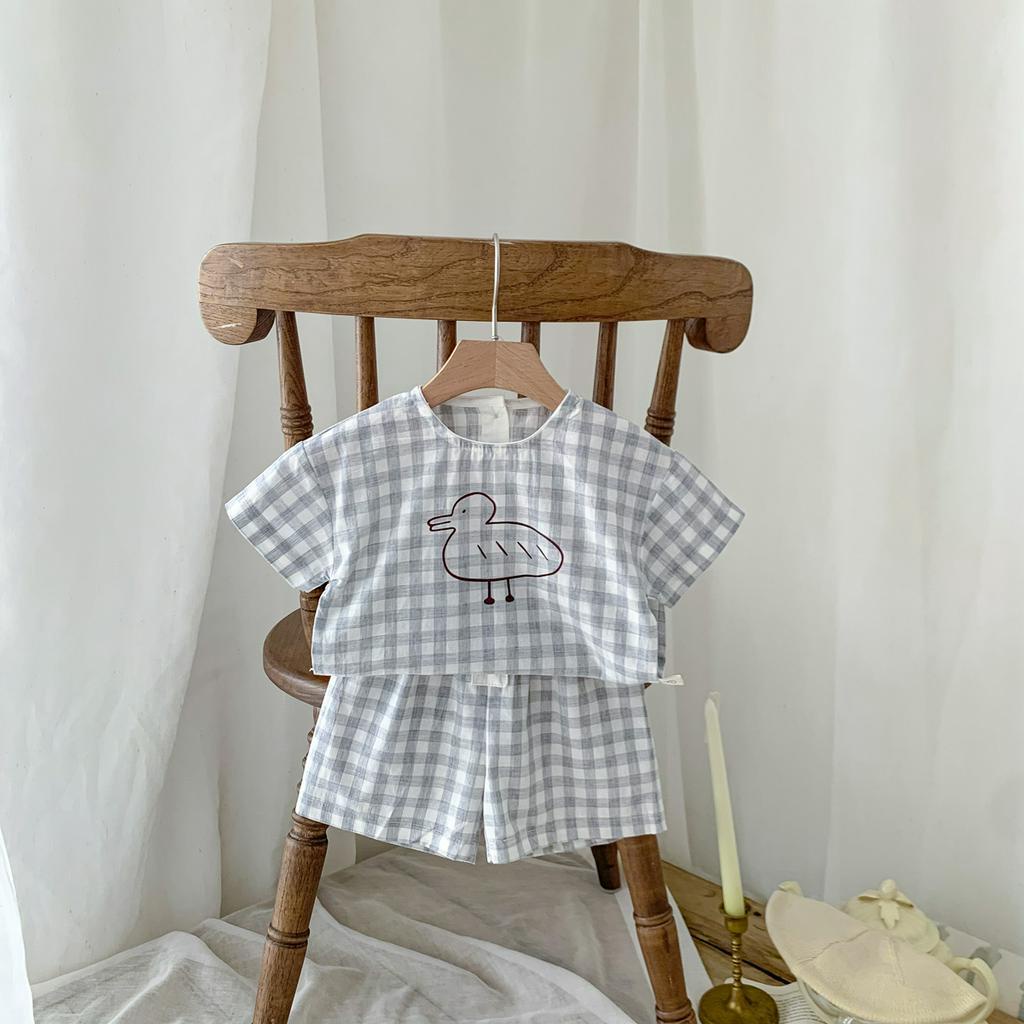 Set Áo Thun Ngắn Tay In Hình Vịt Và Quần Short Thời Trang Mùa Hè Cho Bé