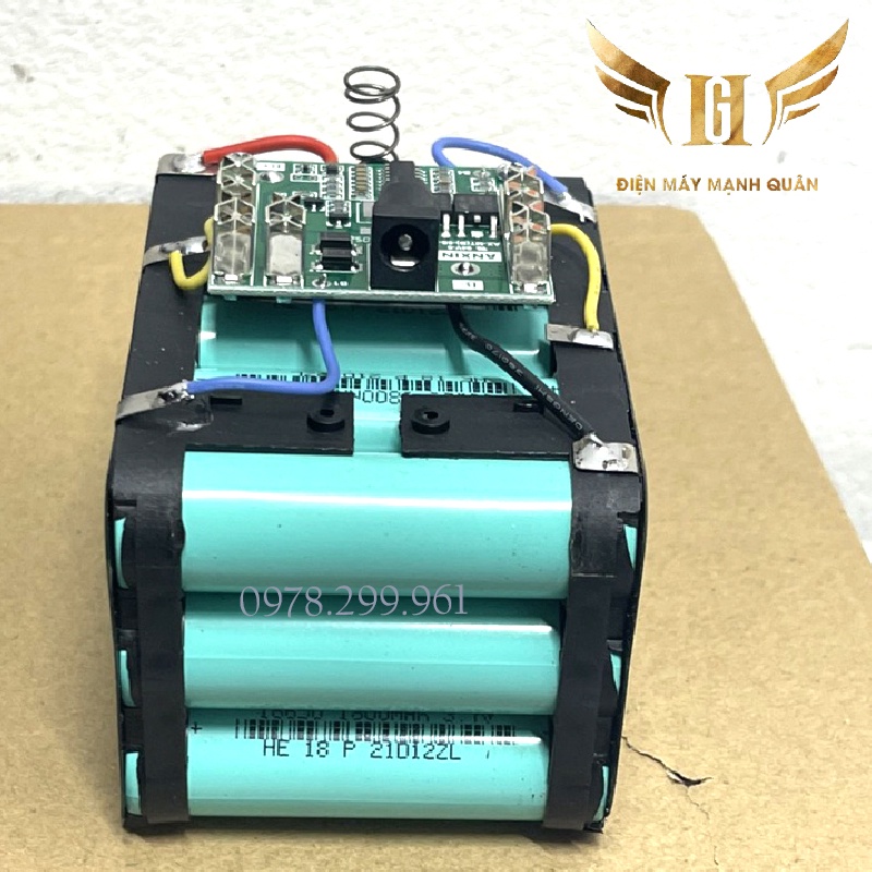 Pin 15 Cell Đóng Sẵn Chân Pin Phổ Thông Bảo Hành 12 Tháng, Lỗi Đổi Mới Trong Suốt Thời Gian Bảo Hành