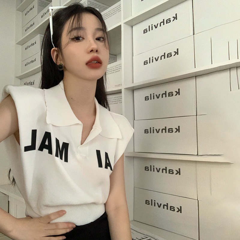 Áo Lửng Không Tay Cổ V Họa Tiết Sọc Ngang Thời Trang Nữ