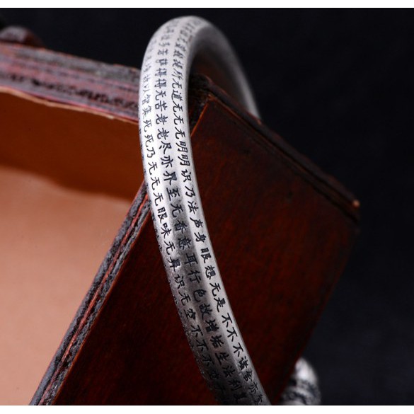 Vòng Tay Khắc Bát Nhã Tâm Kinh - Charm Om Mani Padme Hum - VT329