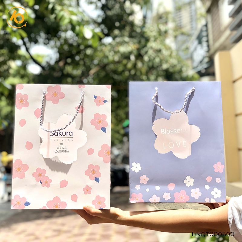 Túi quà giấy đẹp,Túi đựng quà có dây xách cầm tay dùng trong sự kiện ,ngày lễ - SP005186