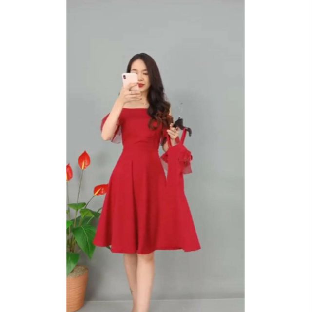 Đầm đôi mẹ bé