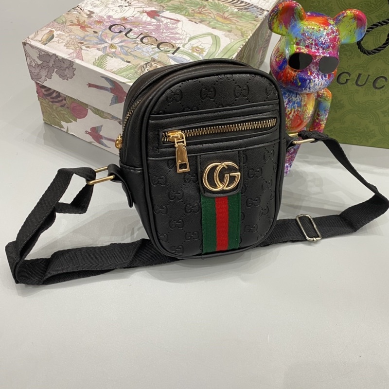 túi đeo chéo gc dành cho nam và nữ hàng đẹp -túi đeo chéo