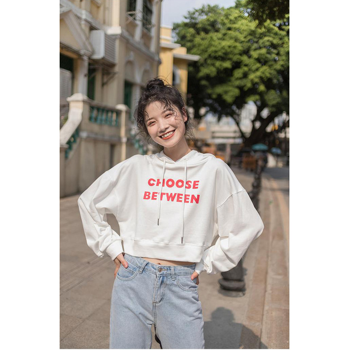 Áo croptop tay dài  có nón chất vải nỉ | BigBuy360 - bigbuy360.vn