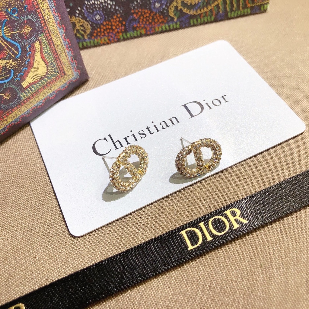 Đôi khuyên tai DIOR mặt hình chữ CD đính đá sang trọng thời trang dành cho nữ