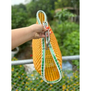 Giỏ cước cho gà đá đẹp bền bỉ không lựa màu