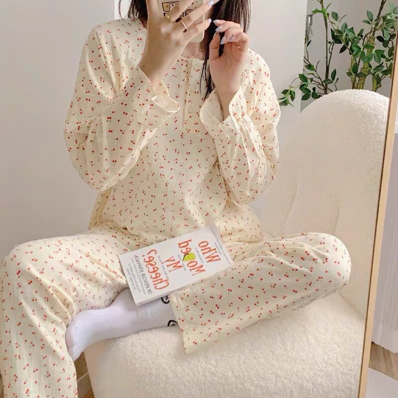 Bộ ngủ dài tay tiểu thư hoạ tiết cherry cotton gai | BigBuy360 - bigbuy360.vn