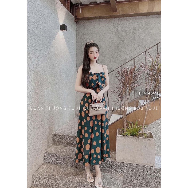 Đầm maxi chấm bi dáng xòe phối nơ ngực 2 dây!