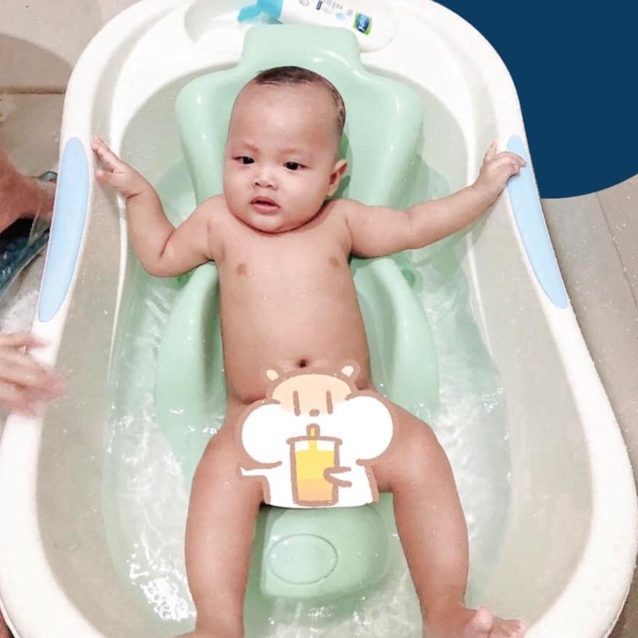 Chậu Tắm Cho Bé Notoro INOCHI Nhật Bản Loại Lớn Thiết Kế Rộng Có Tay Nắm Và Tựa Chống Trượt Giúp Bé Thoải Mãi Vẫy Vùng