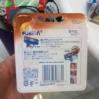 Dao cạo râu Gillette Fusion 5+ 1