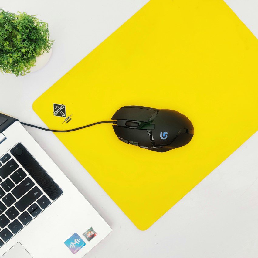 Chuột chơi game Logitech G402 với công nghệ cảm biến tinh vi để chơi game siêu nhanh