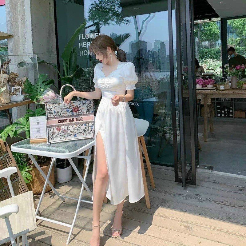 Đầm xẻ tà tay phồng đũi nhăn
