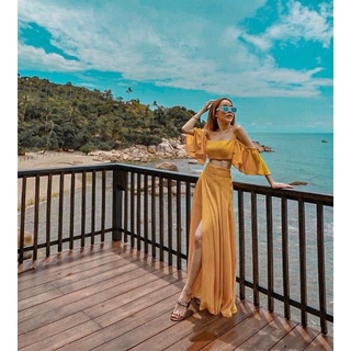 Sét chân váy maxi xẻ tà áo cúp rớt vai đi biển