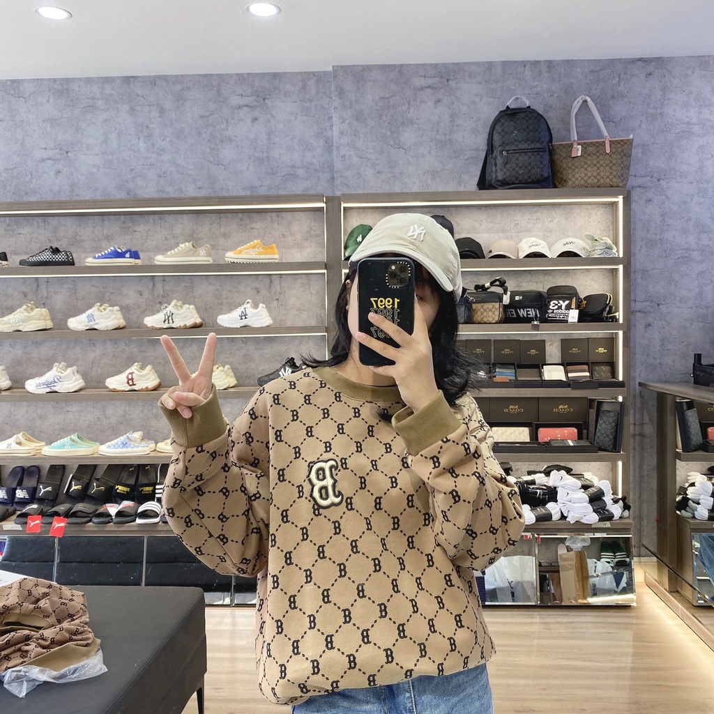 [CHÍNH HÃNG] ÁO Sweater MLB Monogram Diamond All Over Fit Sweatshirt Boston Red Sox  *Brown* - Code: 3AMTM0314-43BGD