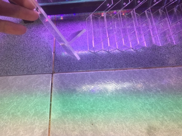 Chân đèn chế mica