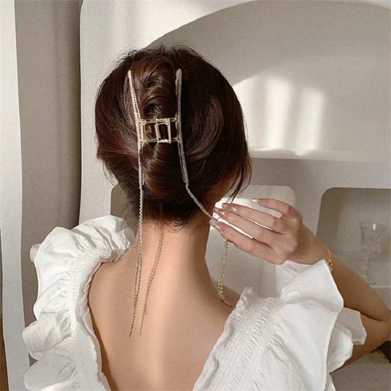 Kẹp Tóc Hình Cá Mập Đính Đá Thời Trang Cho Nữ