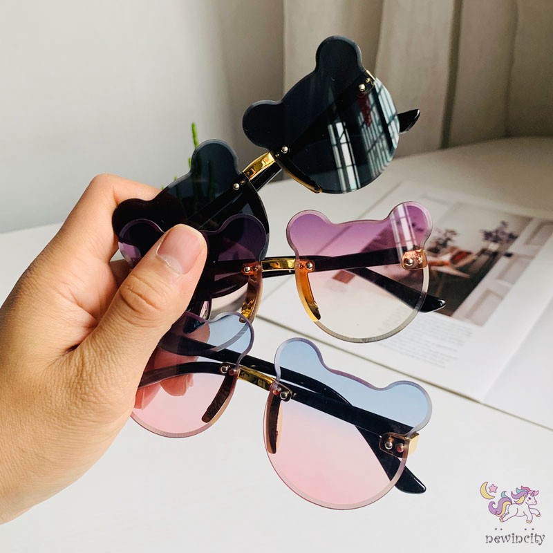 Kính Mát Gọng Tai Gấu Đáng Yêu Cho Bé