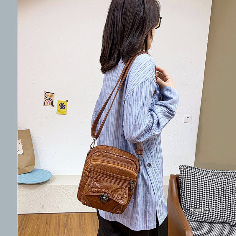 Túi xách nữ đeo vai đeo chéo, da mềm nhiều ngăn tiên lợi, phù hợp đi chơi đi làm THB044
