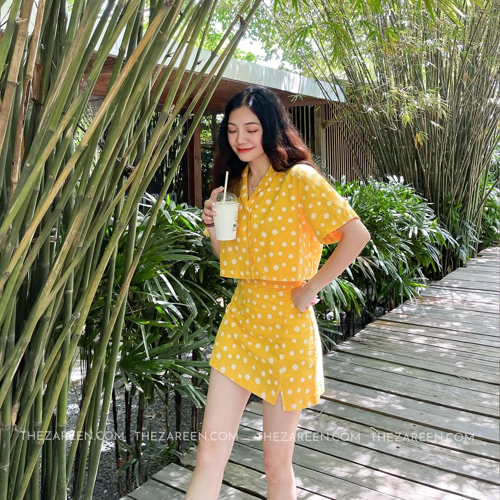 SET SƠ MI HOA CROPTOP ZAREEN VÀNG