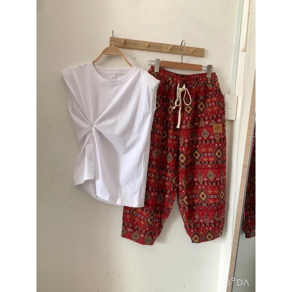 Quần linen hoạ tiết thổ cẩm dáng alibaba