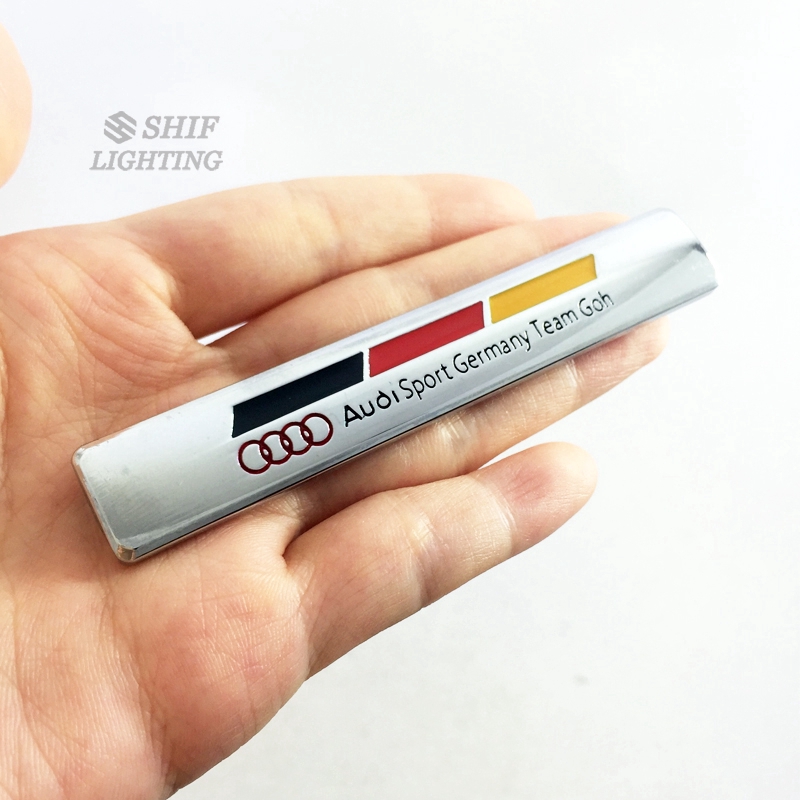 Logo kim loại gắn xe hơi Audi Sport dùng để trang trí