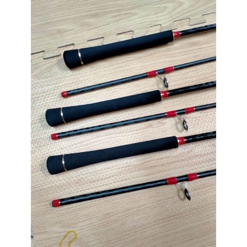 Cần lure Abu Garcia Red Black Carbon 2 Da xoắn toàn thân siêu bạo lực