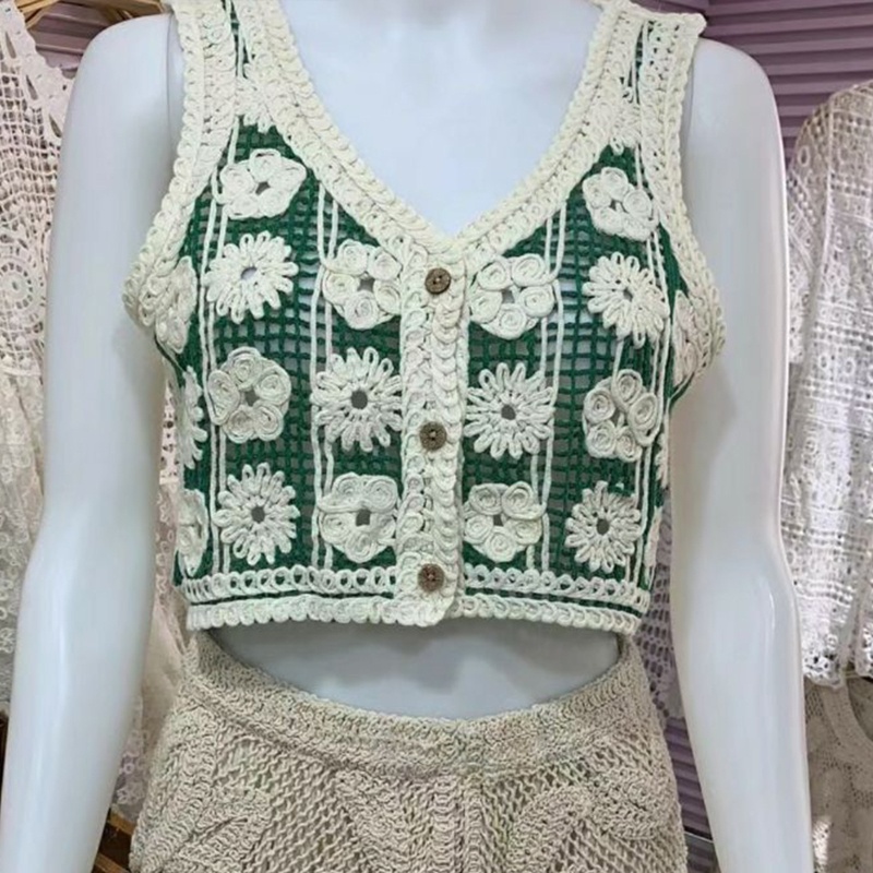 Áo Lửng Đan Móc Không Tay Cổ Chữ V Dáng Rộng Thêu Hoa Phối Nút Thời Trang Cho Nữ