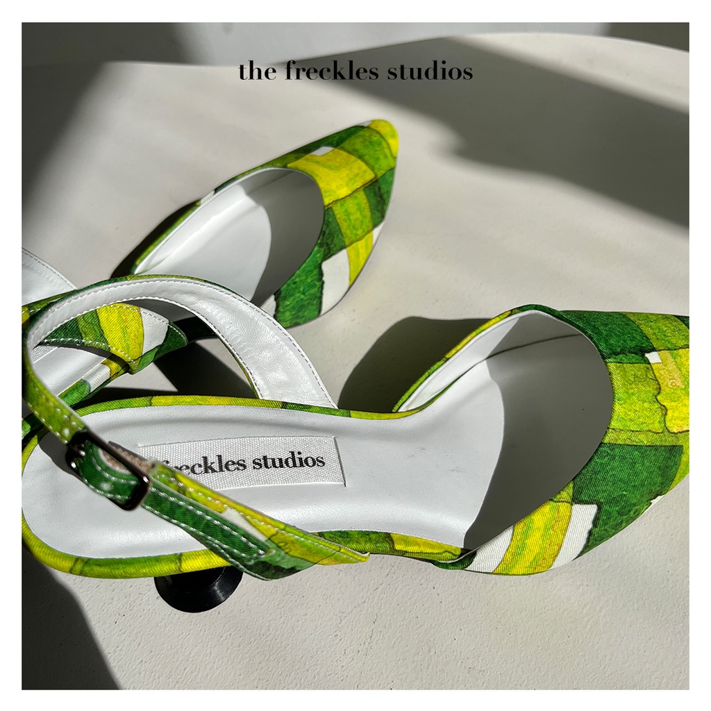 Giày Cao Gót Quai Hậu Freckles Studios Mũi Nhọn Slingback 7cm Hoa Caro