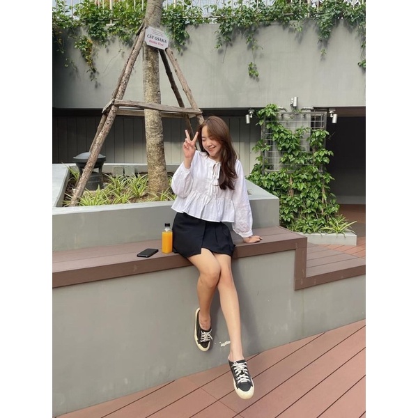 Set áo babydoll trắng buộc dây dáng croptop kèm quần váy xếp ly Ulzzang - có tách set
